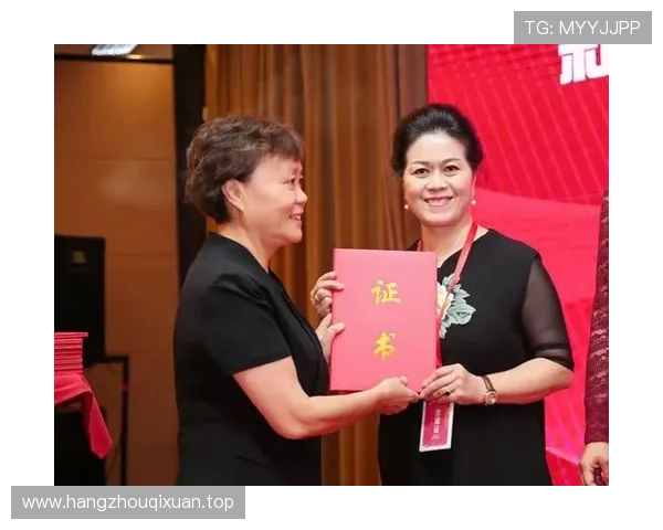 以诚信为本的企业家引领可持续发展新时代行业创新典范卓越榜样者